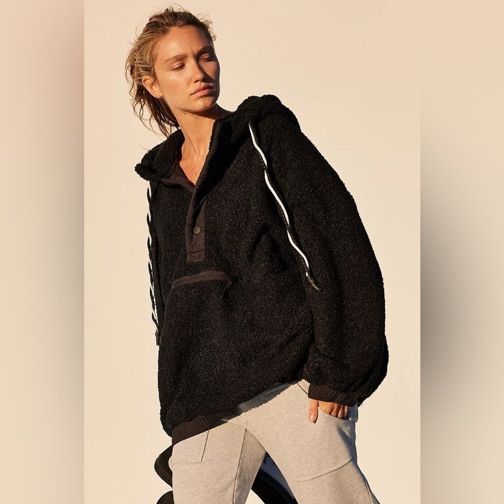Free people Fuzzy Was She Fleece Pullover
